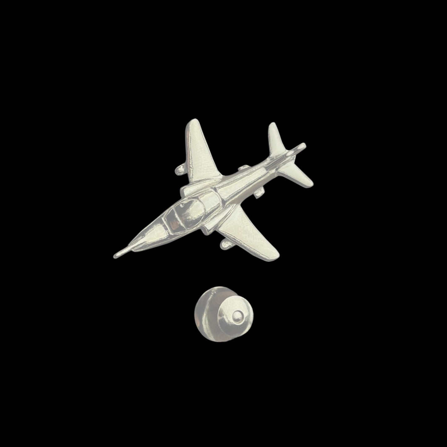 MM 146 | Hawk | Lapel Pin / Push Pin