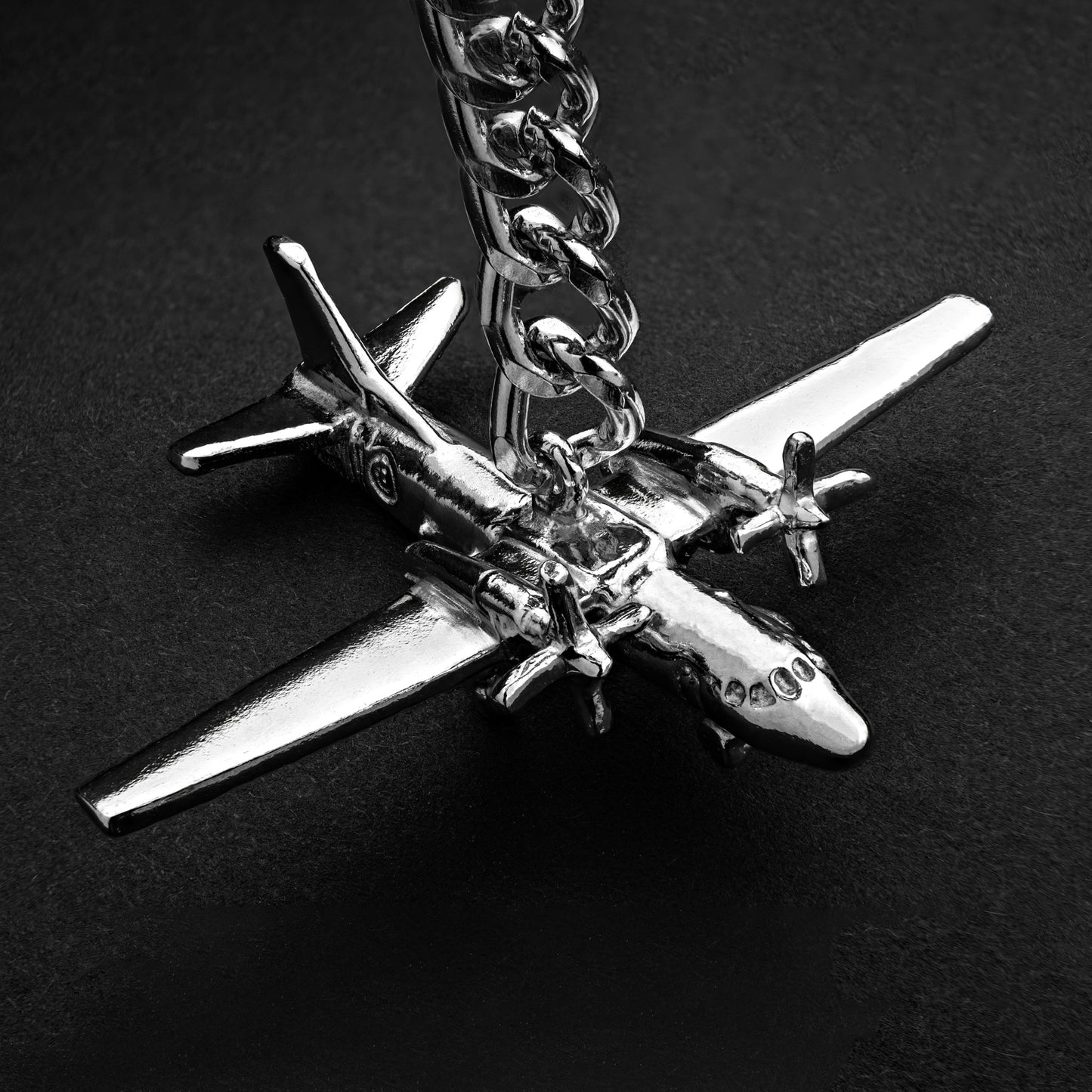 MM 017 | AN-32 | Key Chain