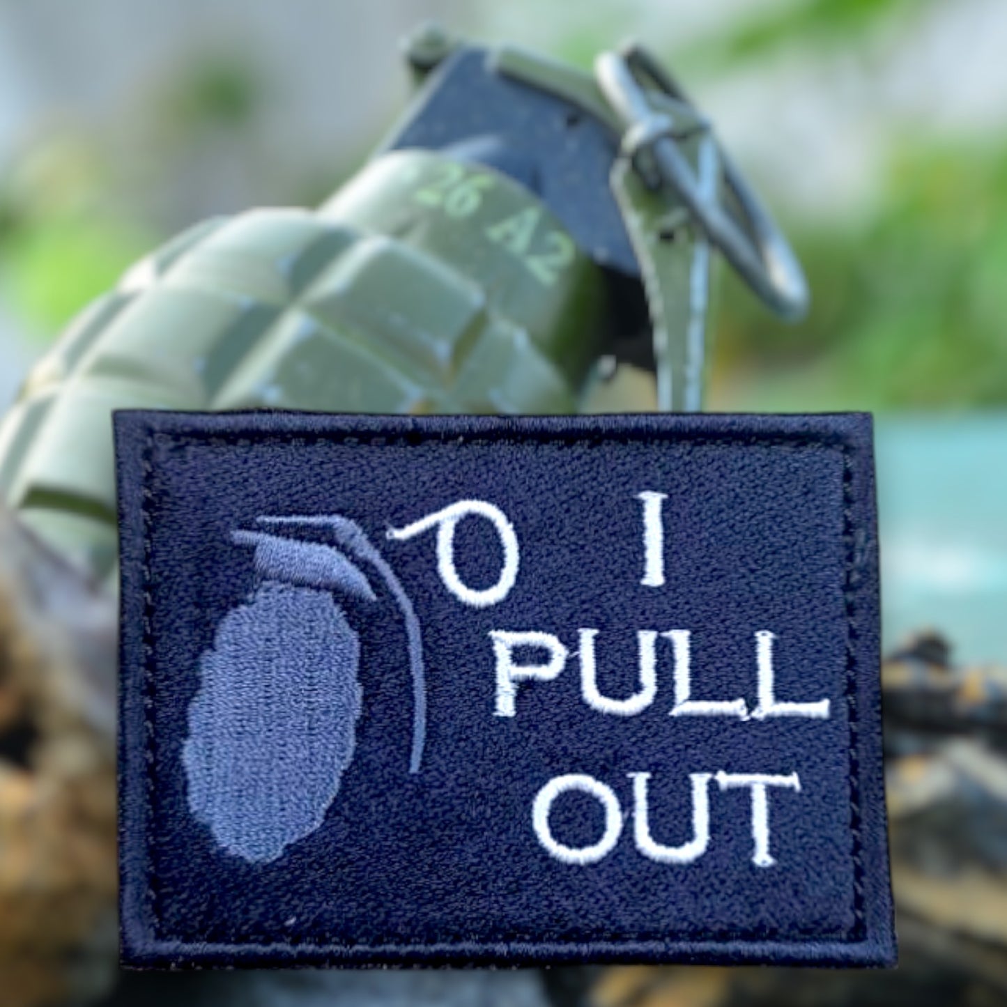 P104 | I PULL OUT | EMBROIDERED | WITH VELCRO PATCH